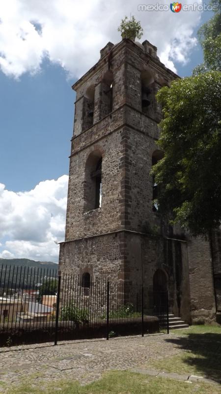 Torre-campanario del ex-convento, siglo XVI. Agosto/2014