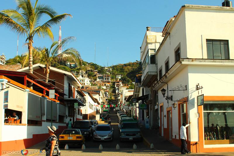 PASEO POR EL MALECON DE PUERTO VALLARTA...2014