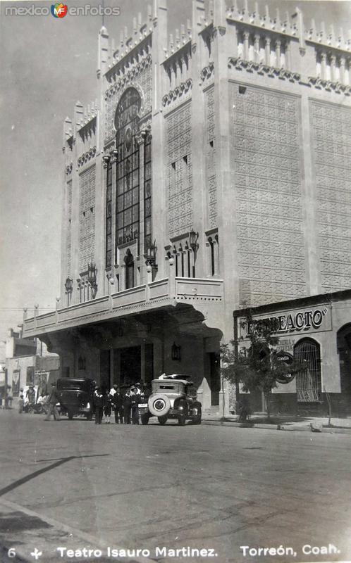 TEATRO ISAURO MARTINEZ