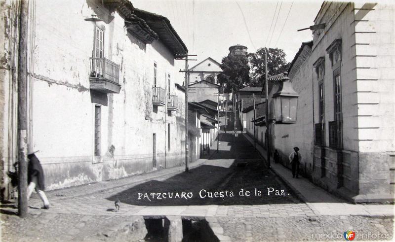 CUESTA DE LA PAZ ESCENA CALLEJERA