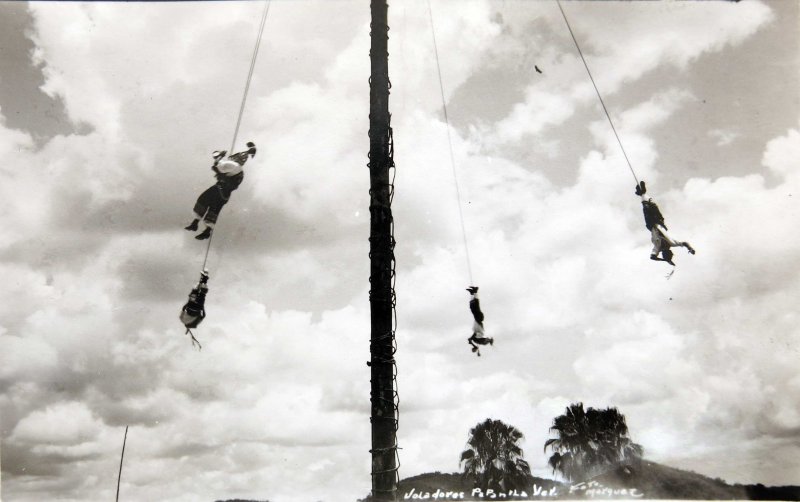 LOS VOLADORES