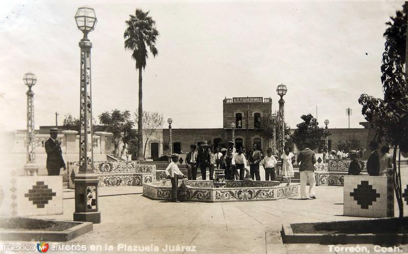 FUENTE EN LA PLAZUELA JUAREZ