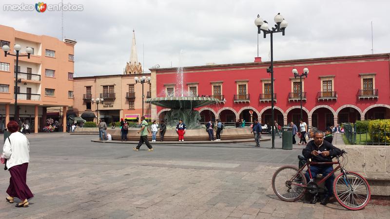 Plaza Fuente de los Leones