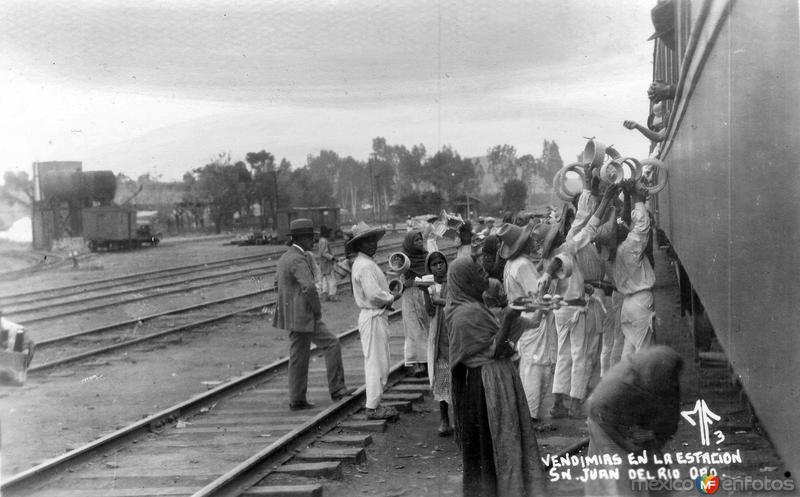 VENDIENDO EN LA ESTACION