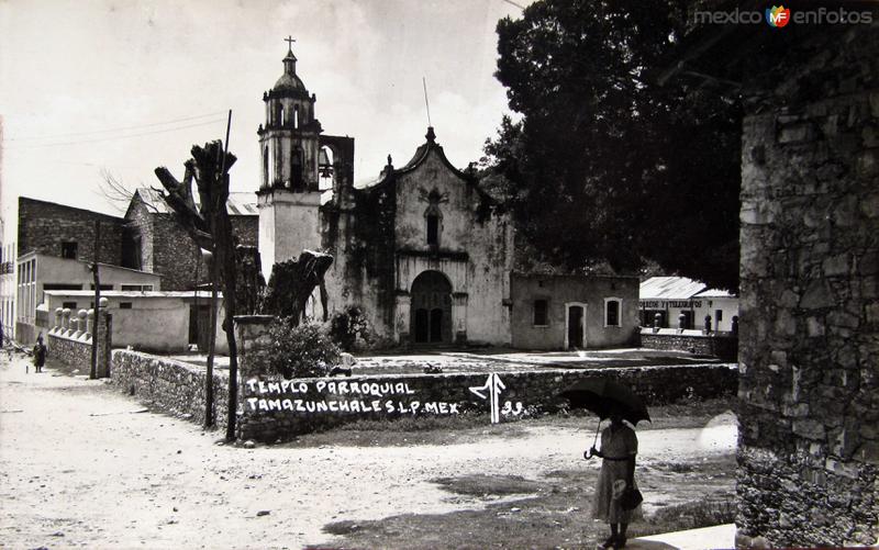 TEMPLO PARROQUIAL