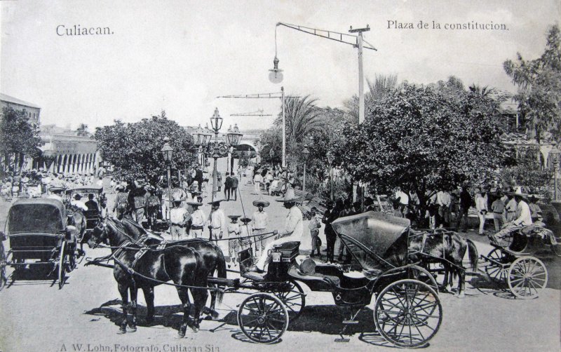 Plaza de la Constitución (circa 1910)