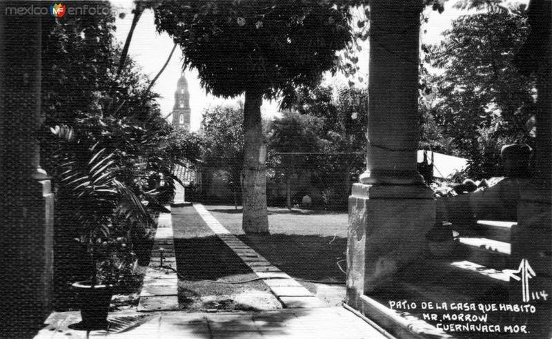 Patio de la Casa del embajador Morrow