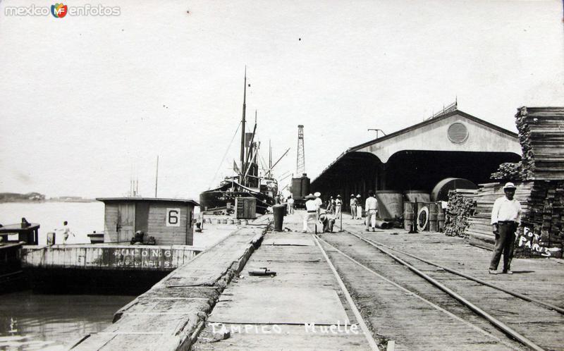 EL MUELLE PANORAMA