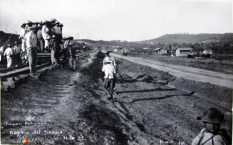 REGION PETROLERA ESCENA COTIDIANA EN 1920