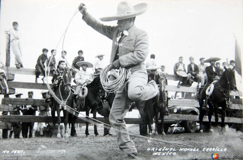 TIPOS MEXICANOS CHARROS por el fotografo MANUEL CARRILLO