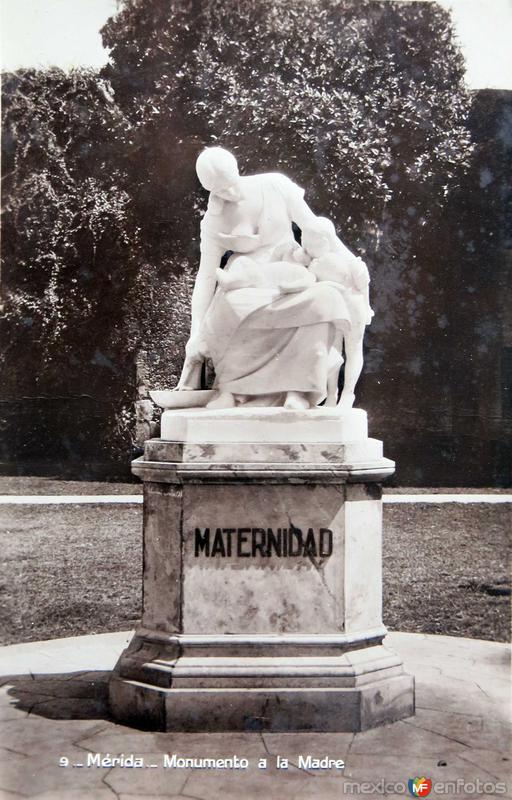 MONUMENTO A LA MADRE