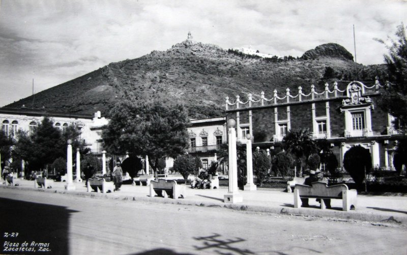 PLAZA DE ARMAS