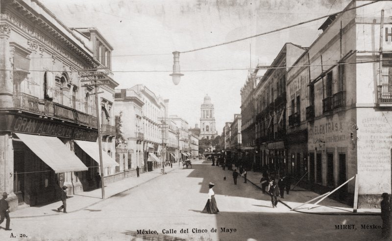 Calle 5 de Mayo