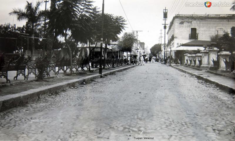 ESCENA CALLEJERA