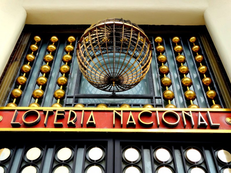 Edificio de la Lotería Nacional