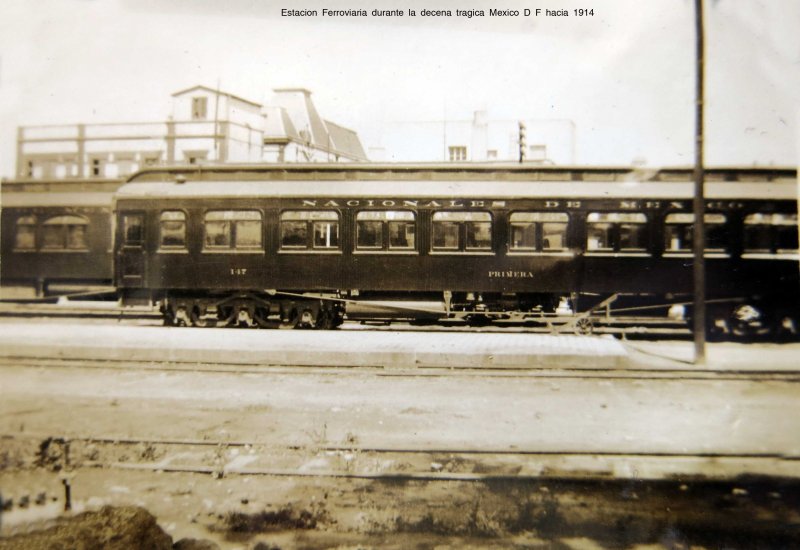 Estacion Ferroviaria durante la decena tragica Mexico D F