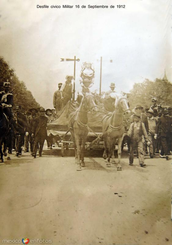 Desfile civico Militar 16 de Septiembre de 1912