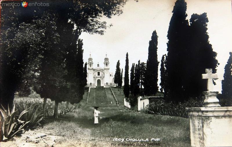 LA IGLESIA Por el fotografo HUGO BREHME