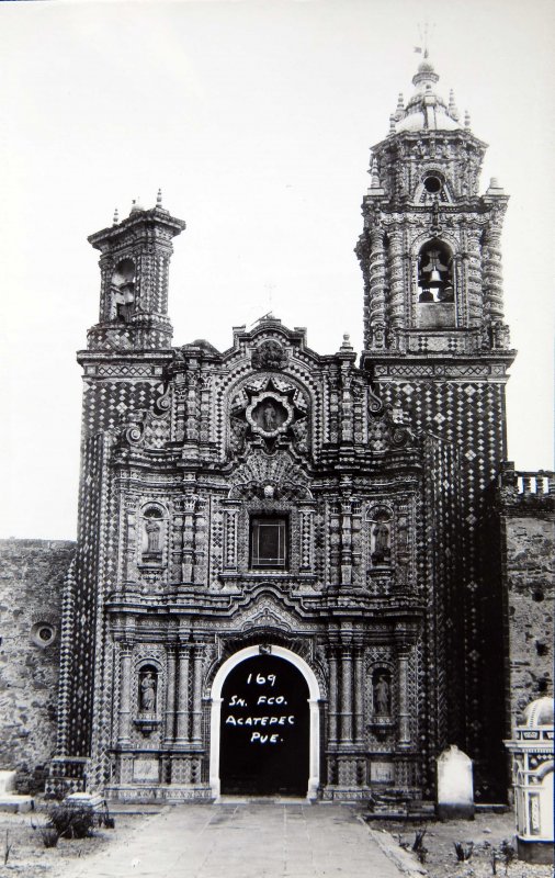 LA IGLESIA