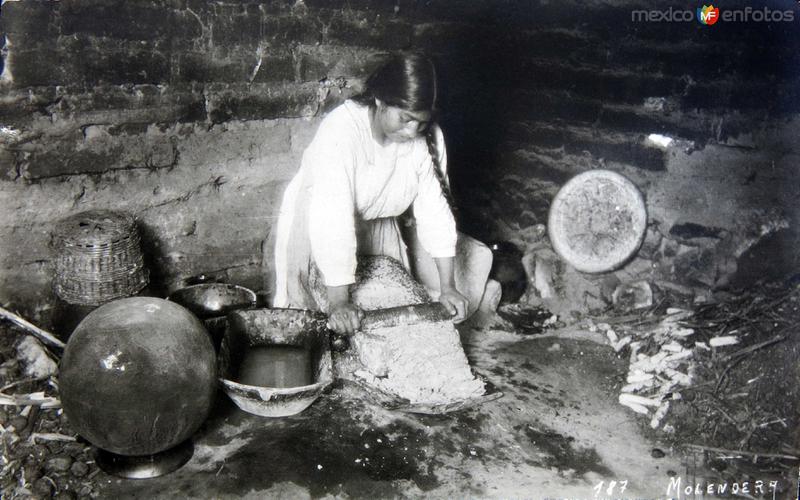 Tipos mexicanos MOLENDERA