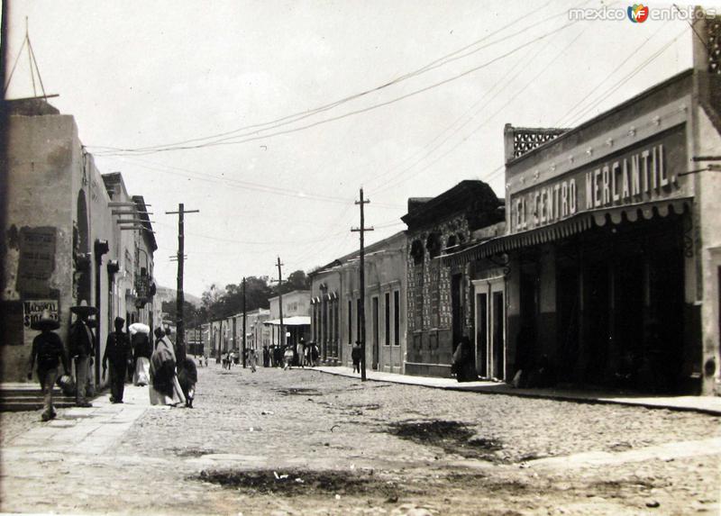 Calle y Pueblo