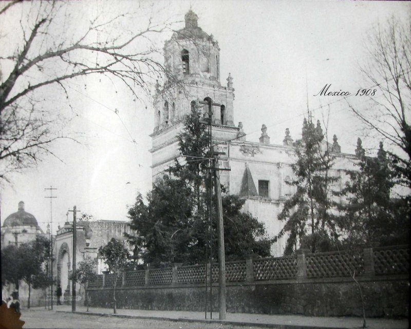 UNA IGLESIA