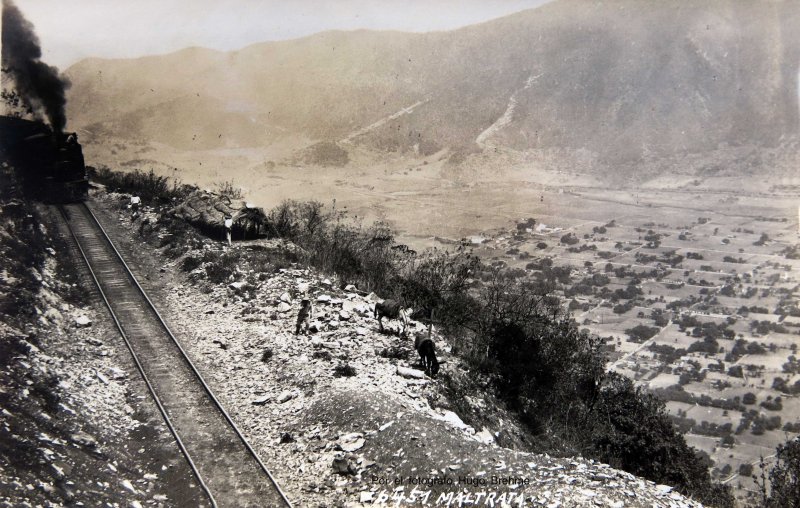 VIA FERREA EN LAS CUMBRES DE Por el fotografo Hugo Brehme