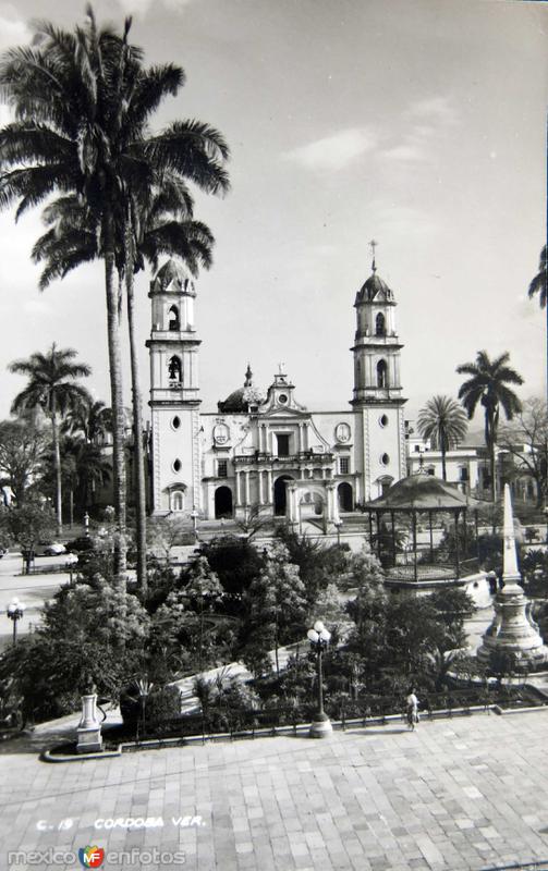 PLAZA DE ARMAS