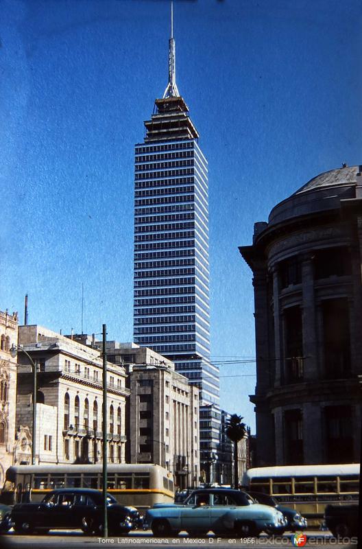 Torre Latinoamericana en Mexico D F en 1956