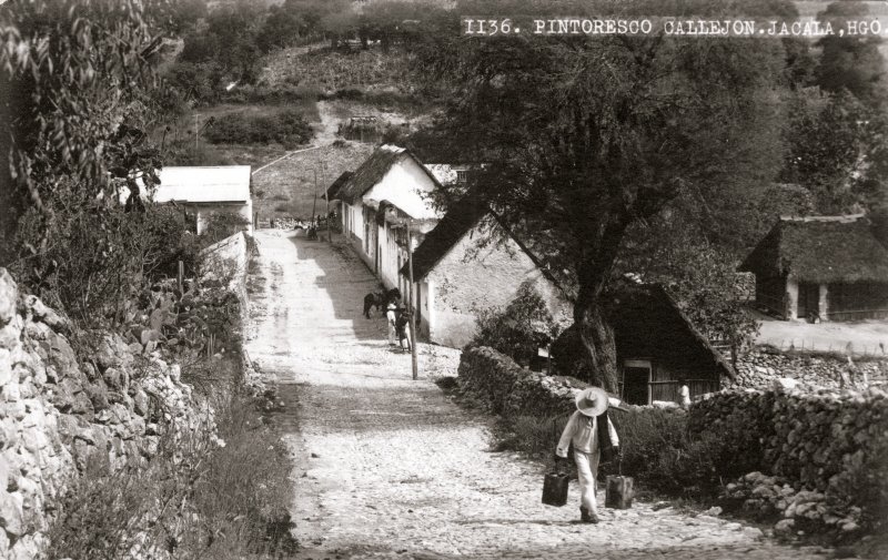 Callejón en Jacala