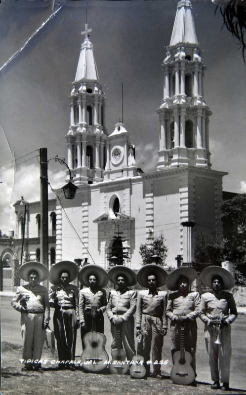 TIPICAS DE MARIACHI