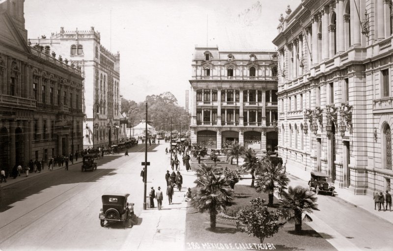 Calle Tacuba