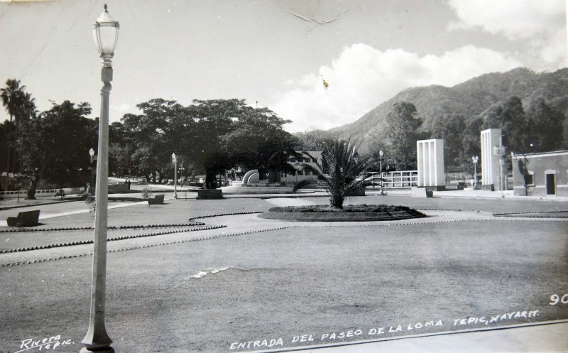 Entrada del Paseo de la loma