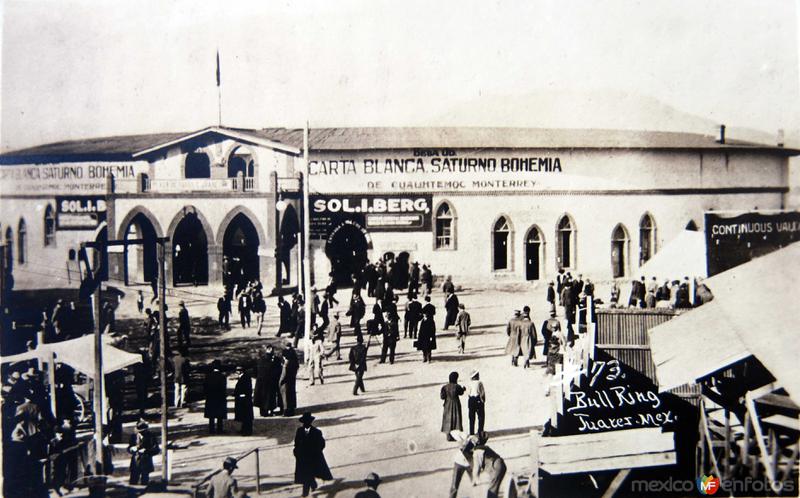 Entrada aLa Plaza de Toros