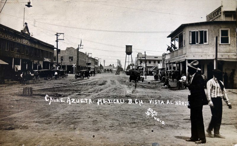 Calle Azueta vista al norte