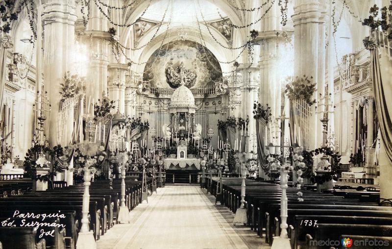 Interior de la Parroquia en 1937