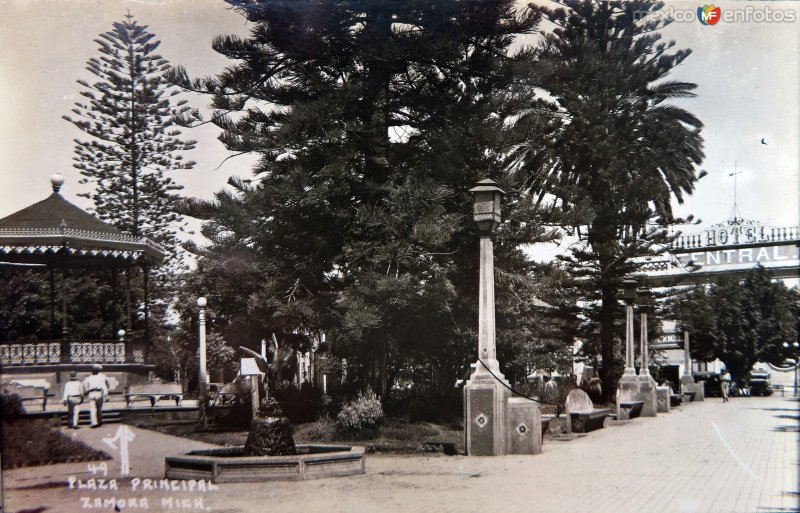 Plaza Principal de Zamora Michoacan