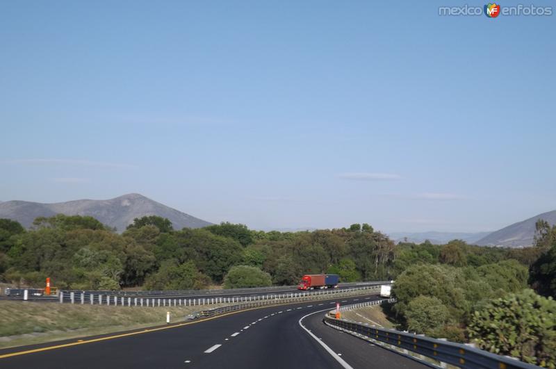 Autopista Atlacomulco-Maravatío. Marzo/2016