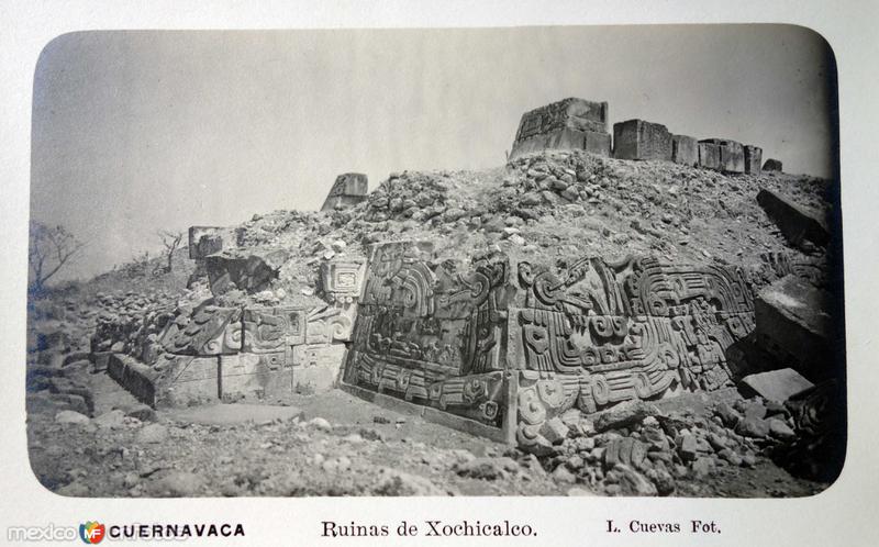 Ruinas Arqueologicas de Xochicalco el fotografo L Cuevas