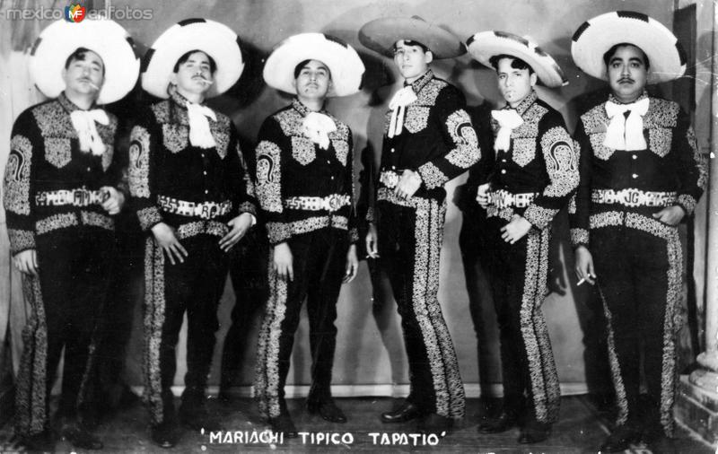 Mariachi típico tapatío