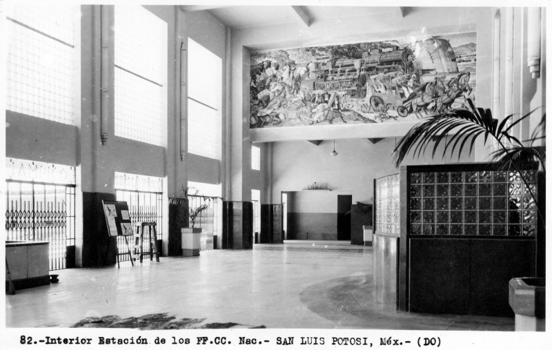 Interior de la Estación de los Ferrocarriles Nacionales