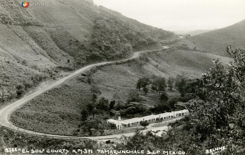 El Sol Courts, km. 371 de la Carretera México-Laredo