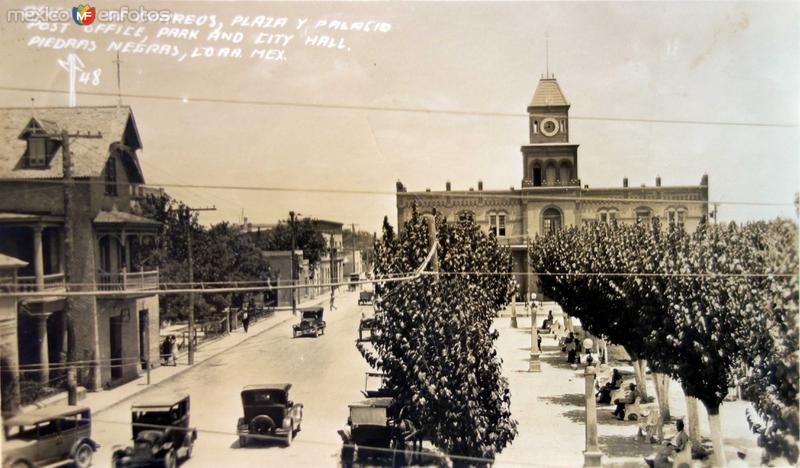 Oficina de Correos Plaza y Palacio