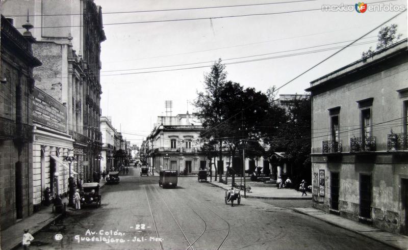 La Avenida Colon