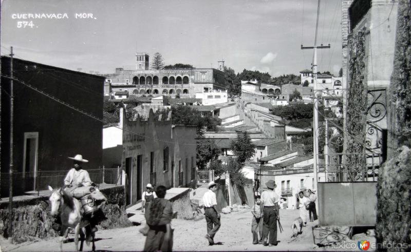 Panorama el Palacio de Cortes a lo lejos