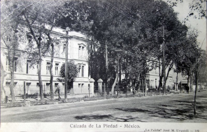 La Calzada de la Piedad ( Fechada el 12 de Diciembre de 1920 )