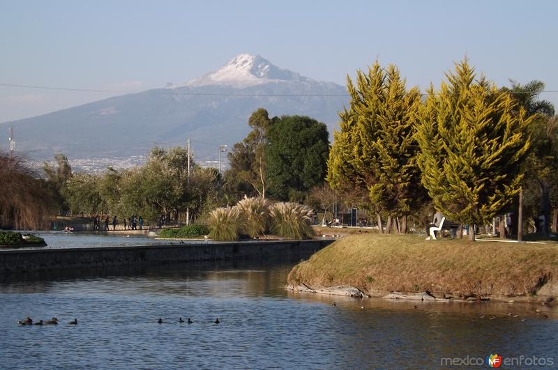 Montaña La Malinche desde el Parque Ecológico. Marzo/2016