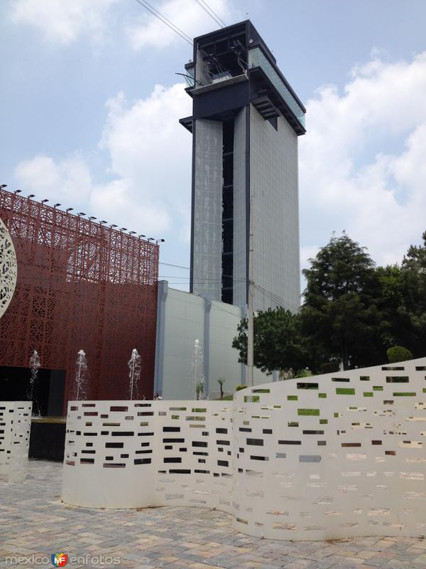 El teleférico desde el museo de la evolucion. Junio/2016