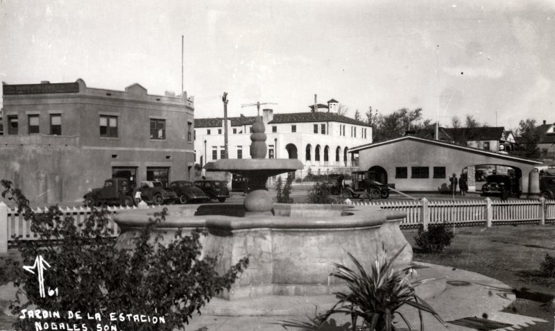 Jardines de la estación del ferrocarril del Nogales