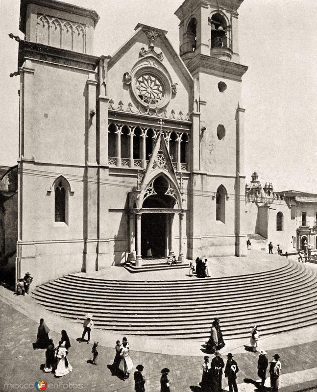 Entrada a la Catedral